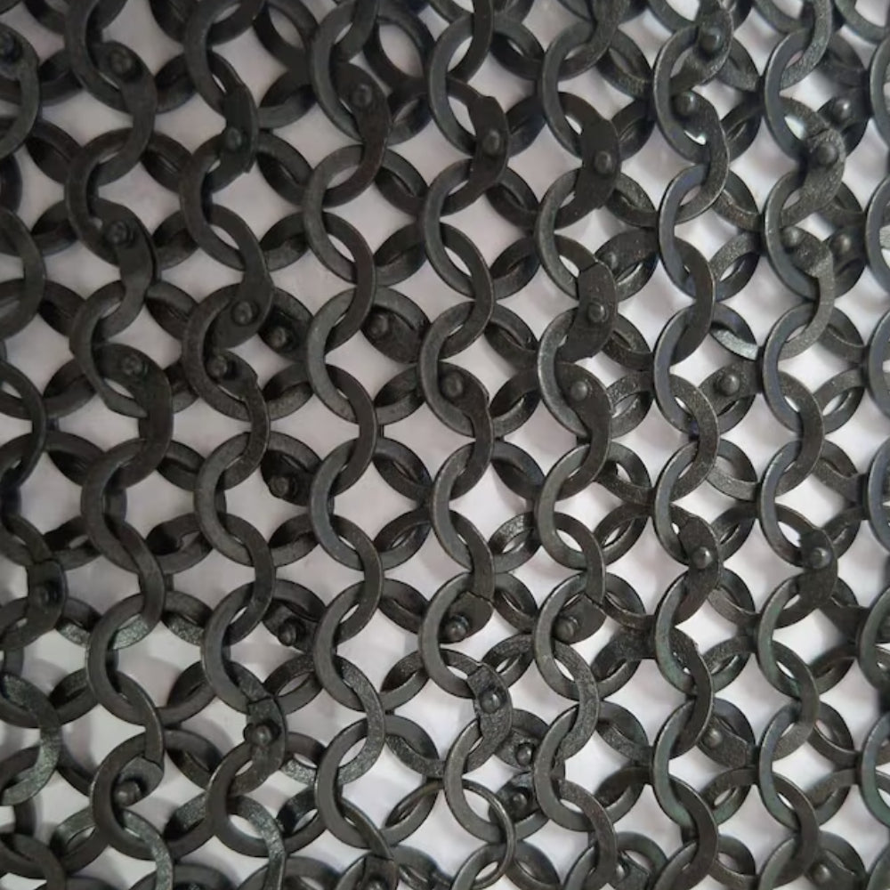 6mm Flat Riveted Chainmail Gorget with Washer Rings – Medieval Collar for Halloween, LARP & Cosplay