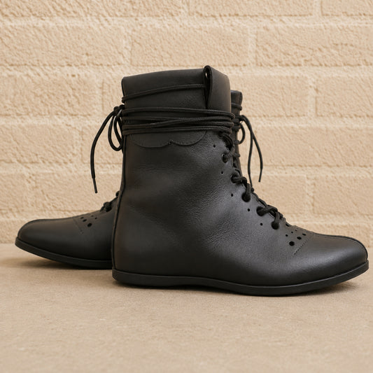 Roman Leather Boots – Vindolanda Inspired Historical Footwear for Reenactment, Ren Faire & LARP