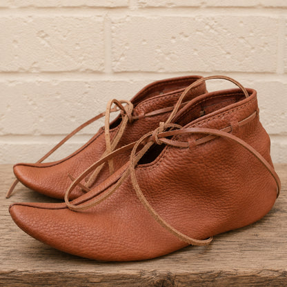 Handmade Natural Leather Viking Turn Shoes – Authentic Medieval Footwear for Ren Faire, LARP, Cosplay & Historical Costumes