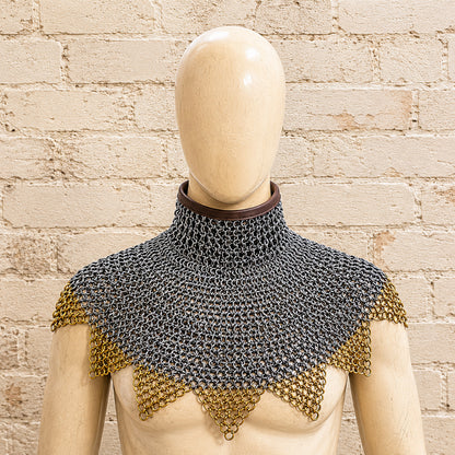 Chainmail Gorget Collar with Zig-Zag Brass Edges – 9mm Flat Riveted Rings