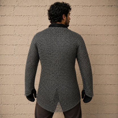 9MM Mild Steel Chainmail Hauberk with Attached Gloves – Flat Riveted Medieval Armor