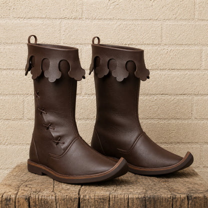 Medieval Leather Shoes – Renaissance Fair Boots & Historical Footwear