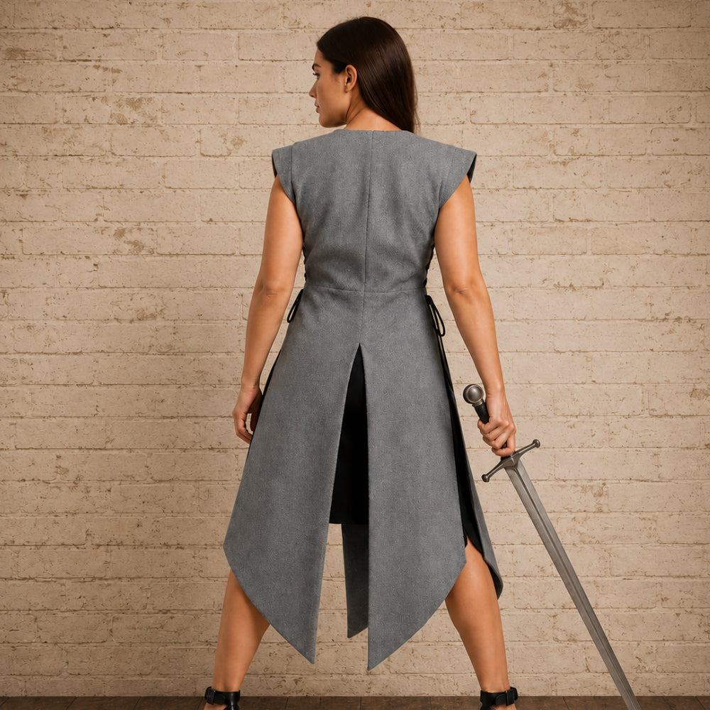 Women's Medieval Linen Tabard Surcoat – Renaissance Faire & Reenactment Costume