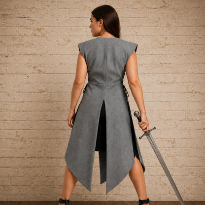 Women's Medieval Linen Tabard Surcoat – Renaissance Faire & Reenactment Costume