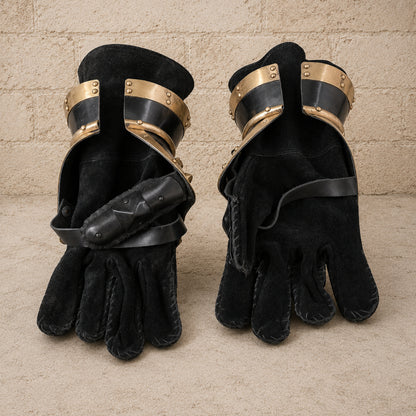 Medieval 16 Gauge Steel Gauntlets – Functional Hand Armor with Leather Lining | SCA Combat, LARP & Reenactment Gloves