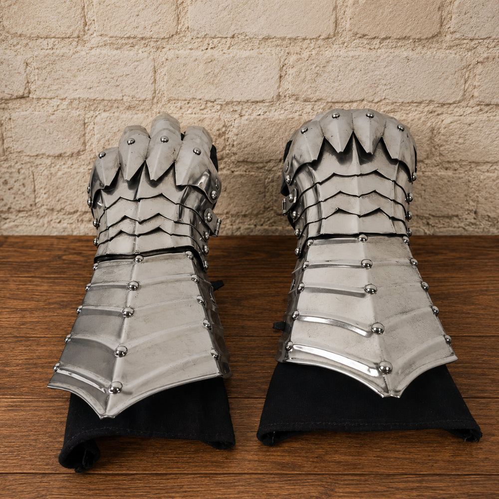 Medieval Steel Gauntlets – Polished Knight Armor Gloves for Reenactment