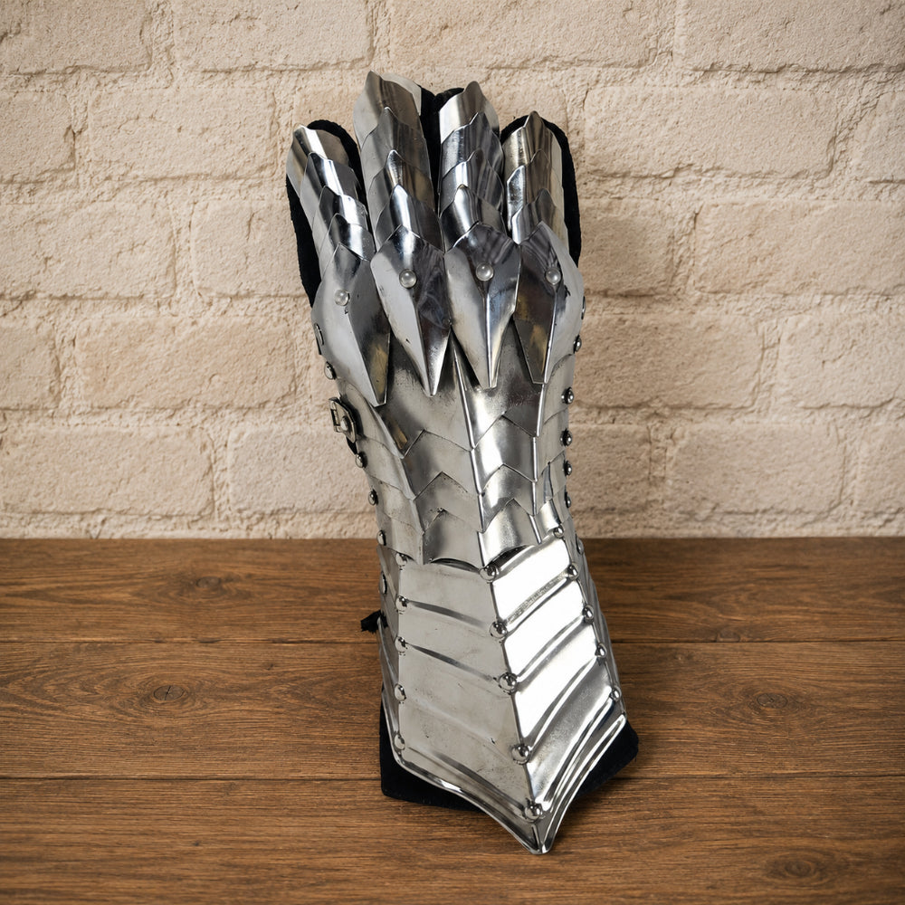 Medieval Steel Gauntlets – Polished Knight Armor Gloves for Reenactment