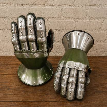 Hourglass Gauntlets – Medieval Knight Hand Armor for LARP & Reenactment